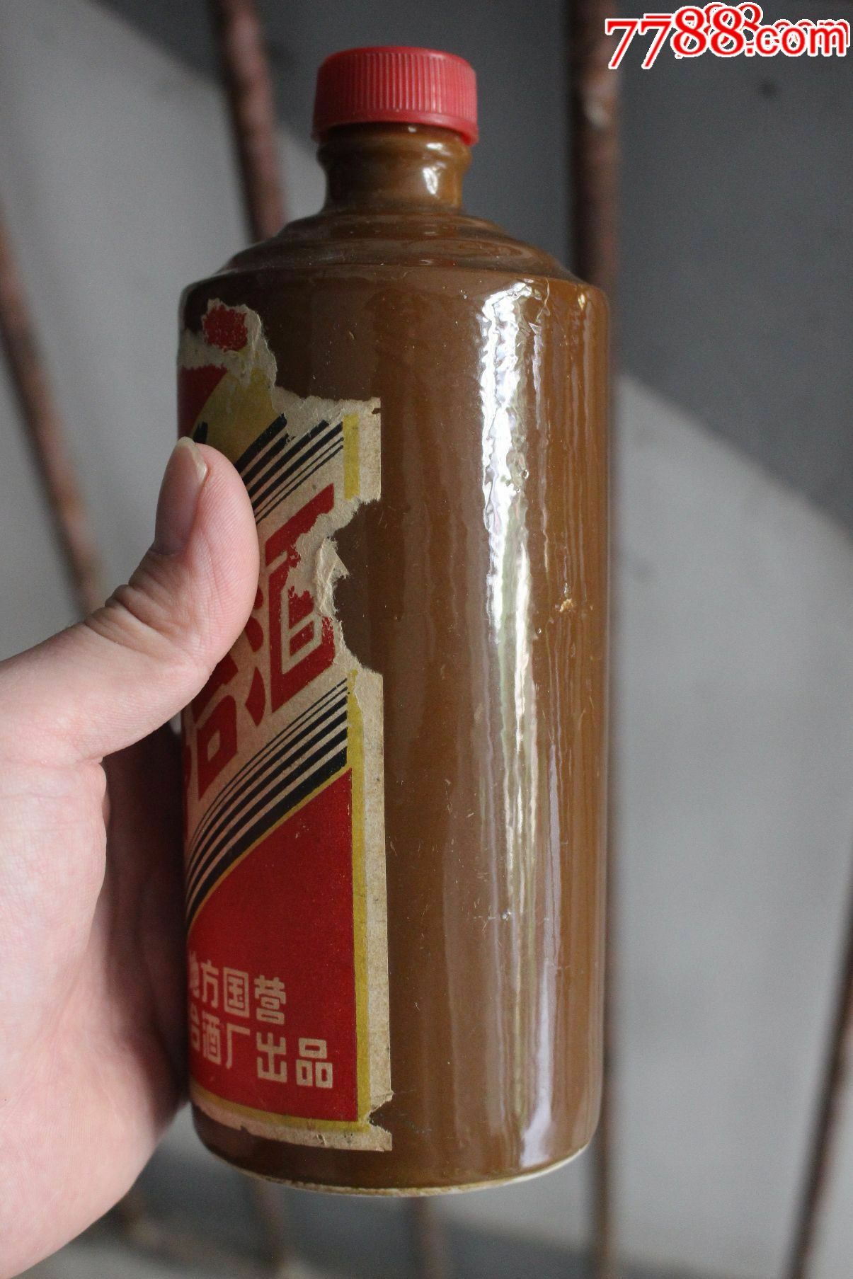 80年代—酱釉色—茅台酒瓶