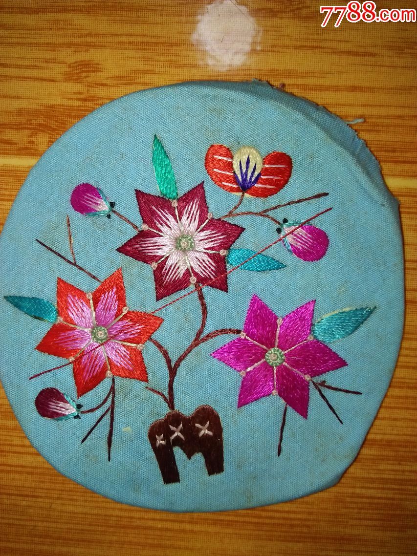 绣工精美保存完好如新的民国花鸟图案绣片纯手工制作保真包老