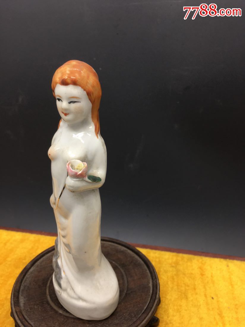 漂亮的人物瓷塑雕一尊-au15907562-雕塑瓷/瓷雕-加价-7788收藏__收藏