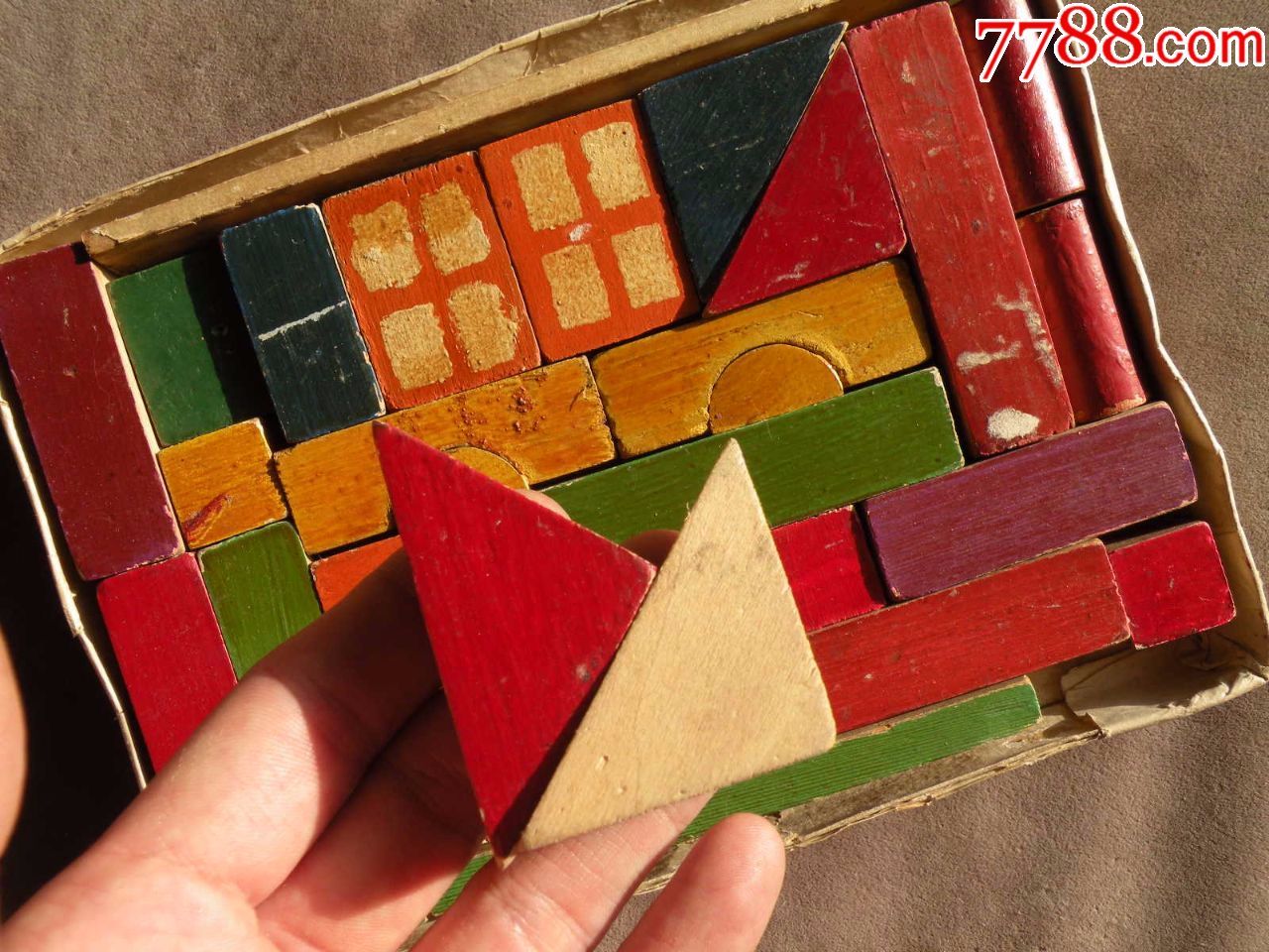7,80年代老积木玩具