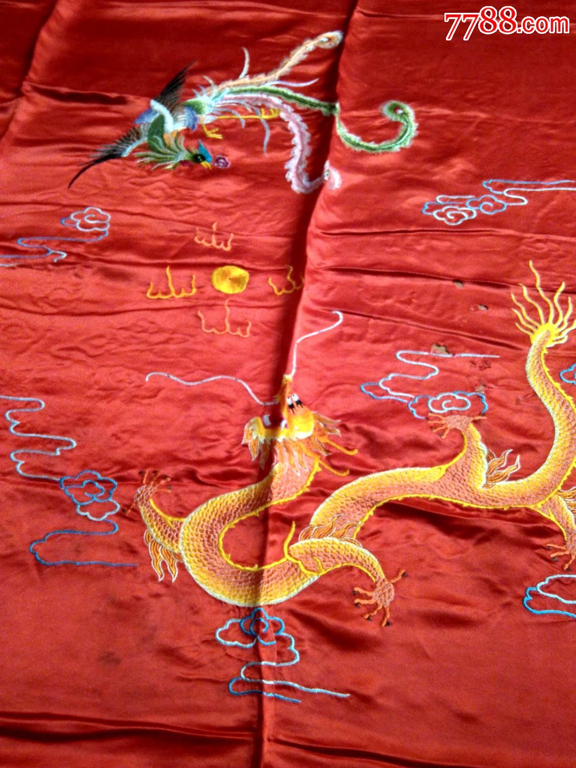 老丝织品:绸缎被面《龙凤呈祥》