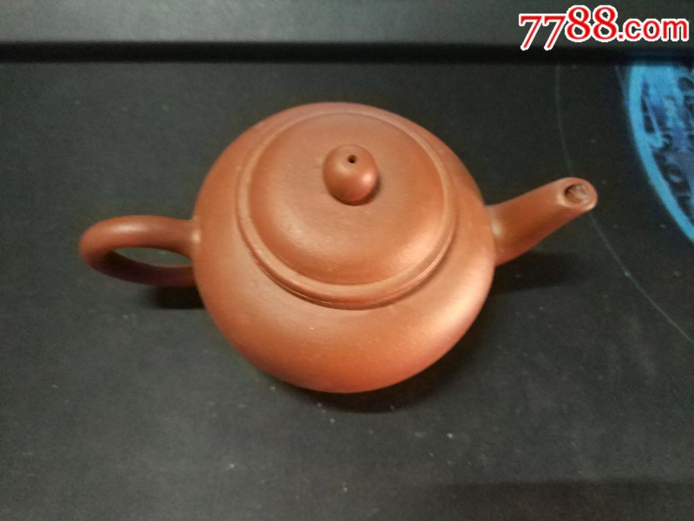 【圣友茶道】模具灌浆紫砂壶一把,品相完好,适合浇花