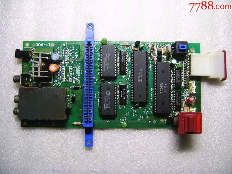 任天堂fc游戏机红白机主板,早期一体大板n制全屏,av视频超清晰,超越