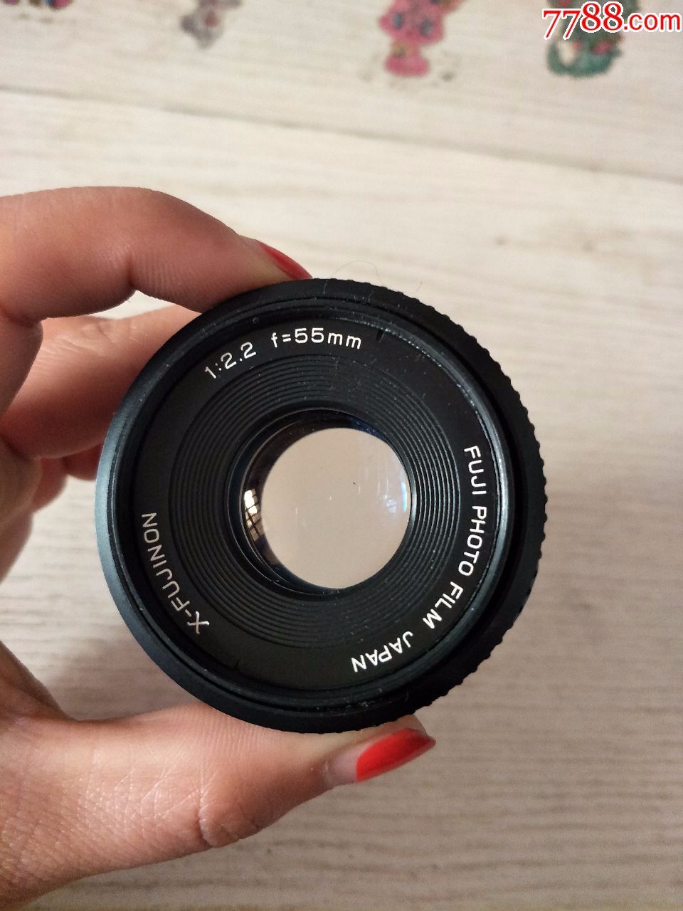 富士55mm2.2镜头