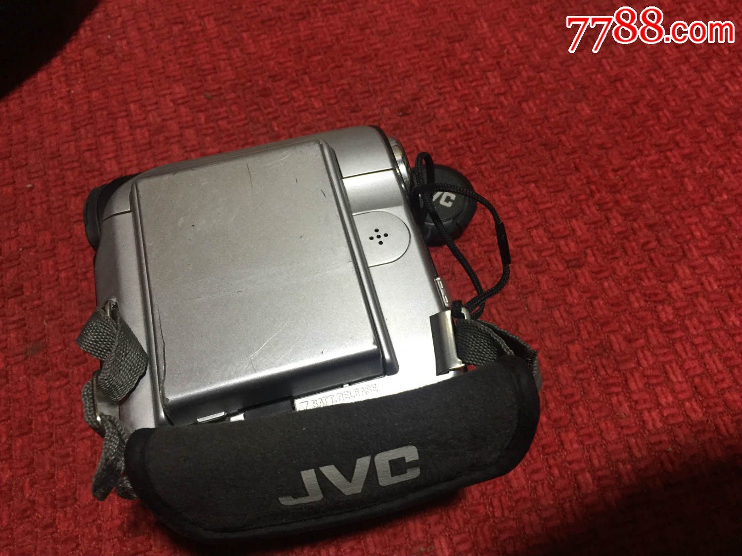 jvc,700x