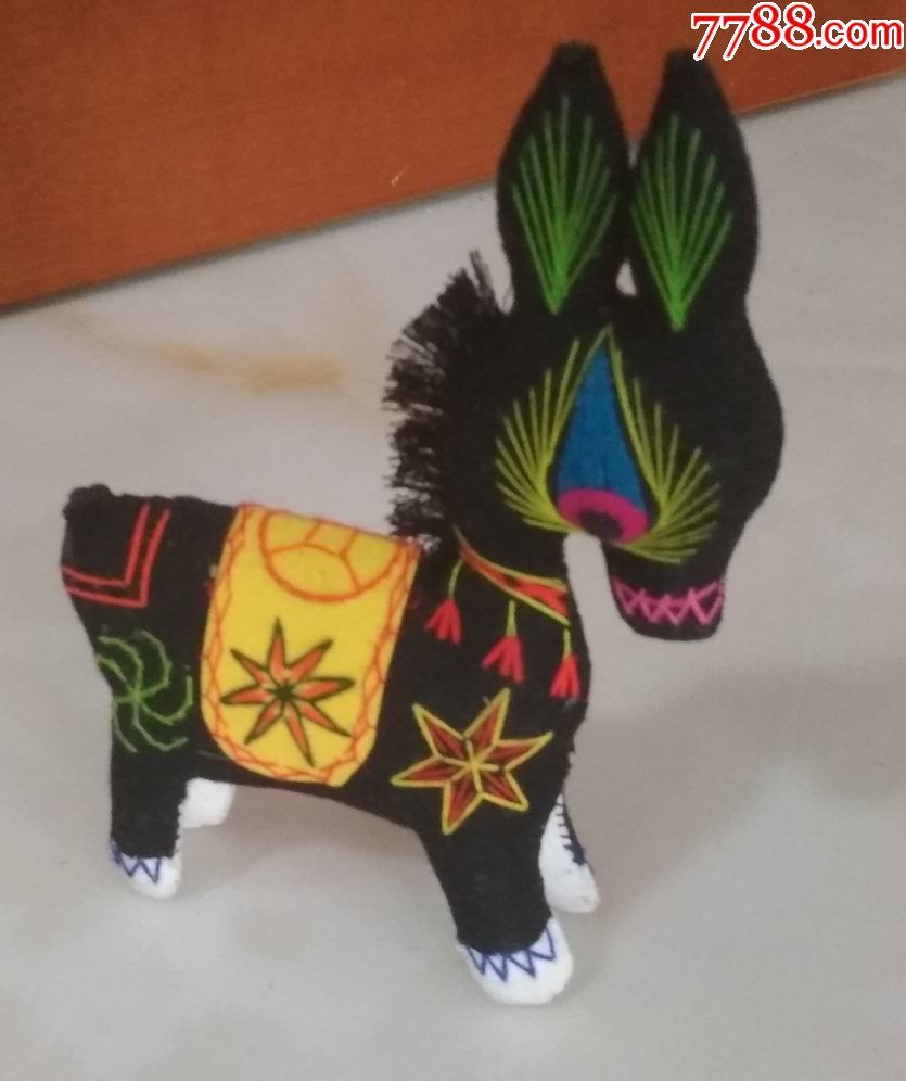 布毛驴(韩美林)脚到耳朵高19公分身长11公分身高9公分