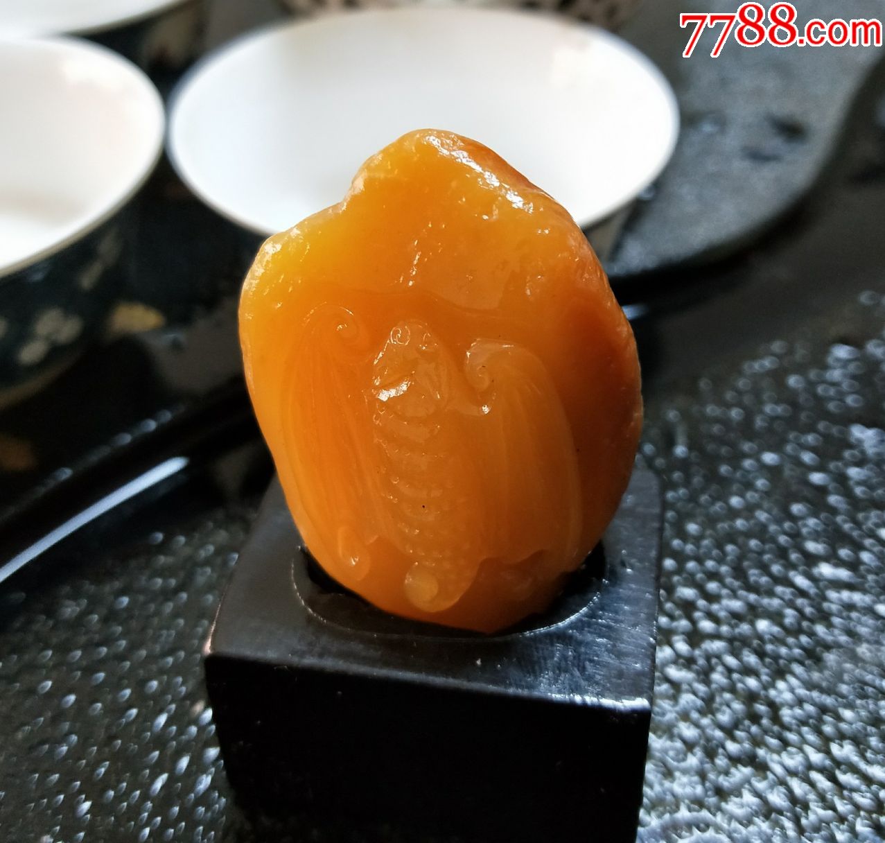 寿山上品中坂田黄冻石福在眼前雕件325g