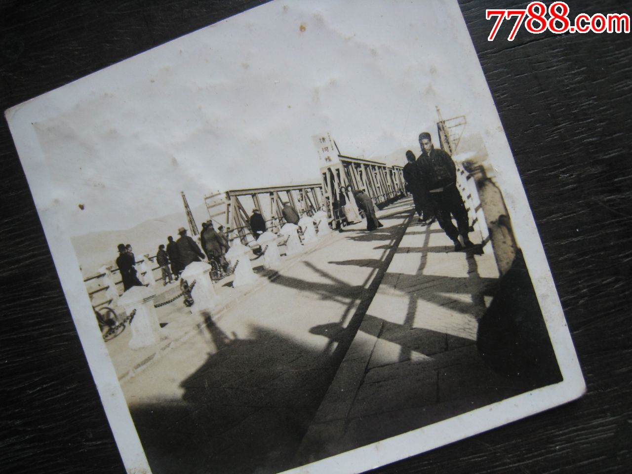 民国老照片:清河桥张家口大清河上的通桥桥上人来人往