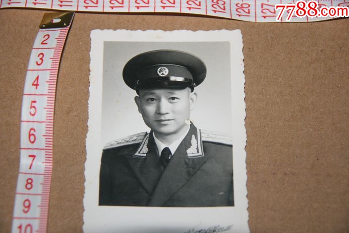 55年大校礼服军装(55年授衔照)