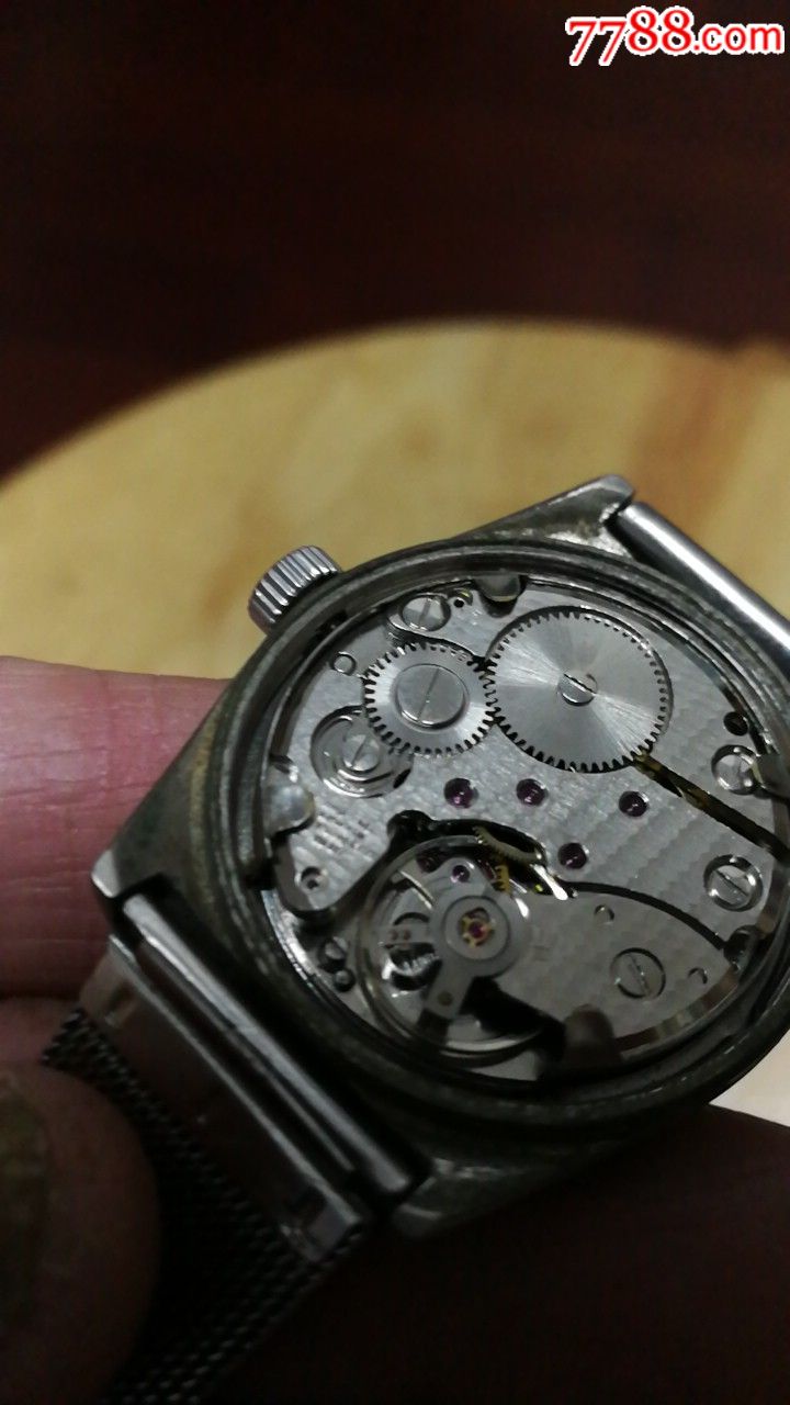 swan17钻老手表能走