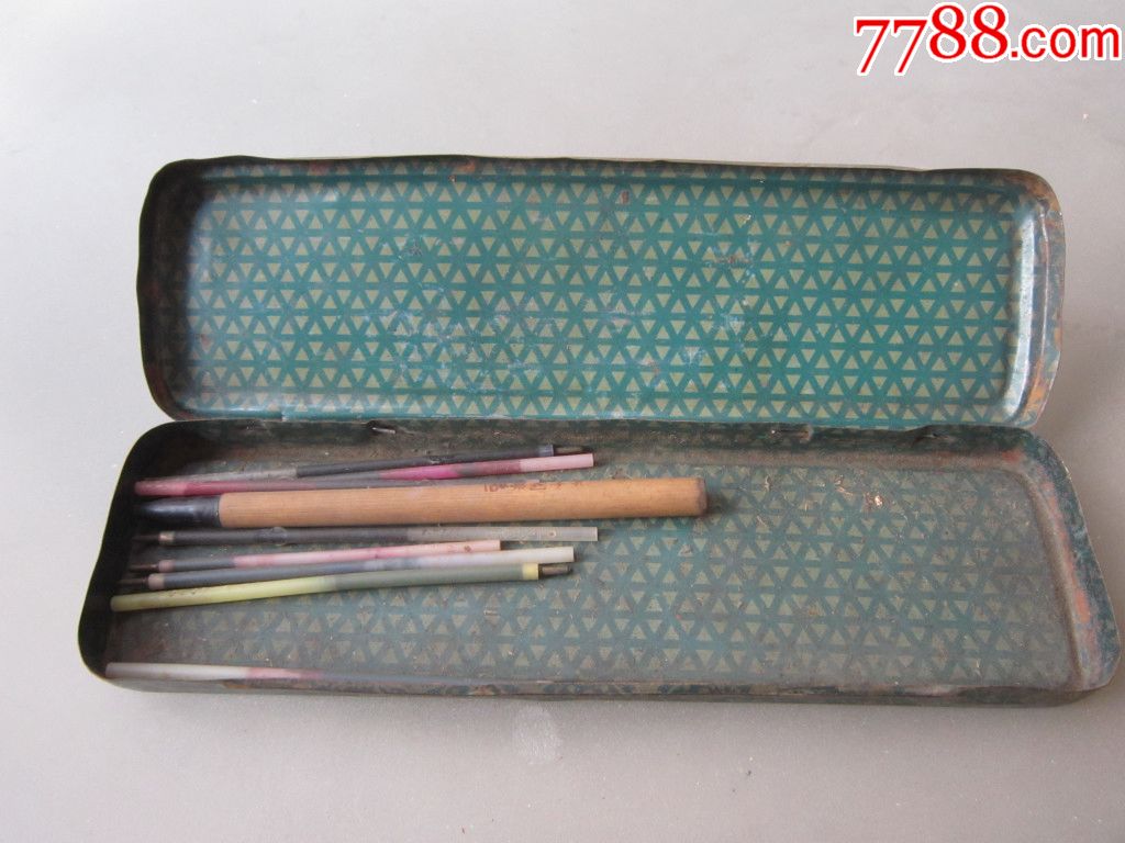 罕见五十年代铁皮老式文具盒《儿童》北京金鸡牌