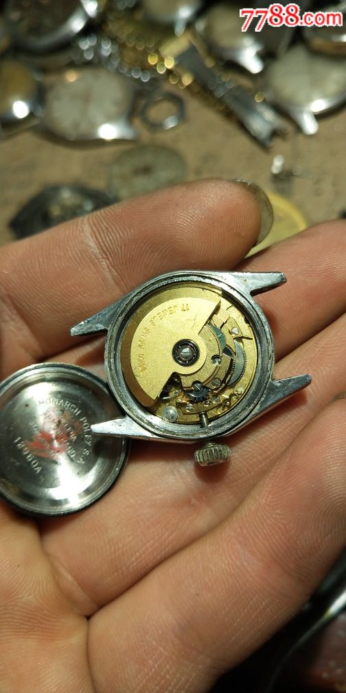 劳力士女表金圈2688机芯