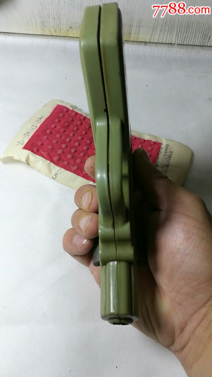 七八十年代:儿童纸炮枪