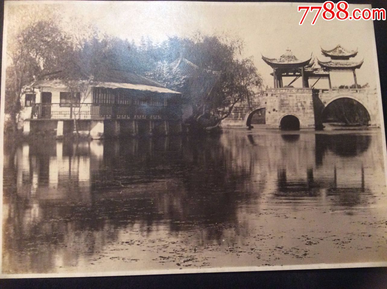 罕见扬州老照片!1935年左右的扬州瘦西湖,五亭桥残破不已!十分难得!