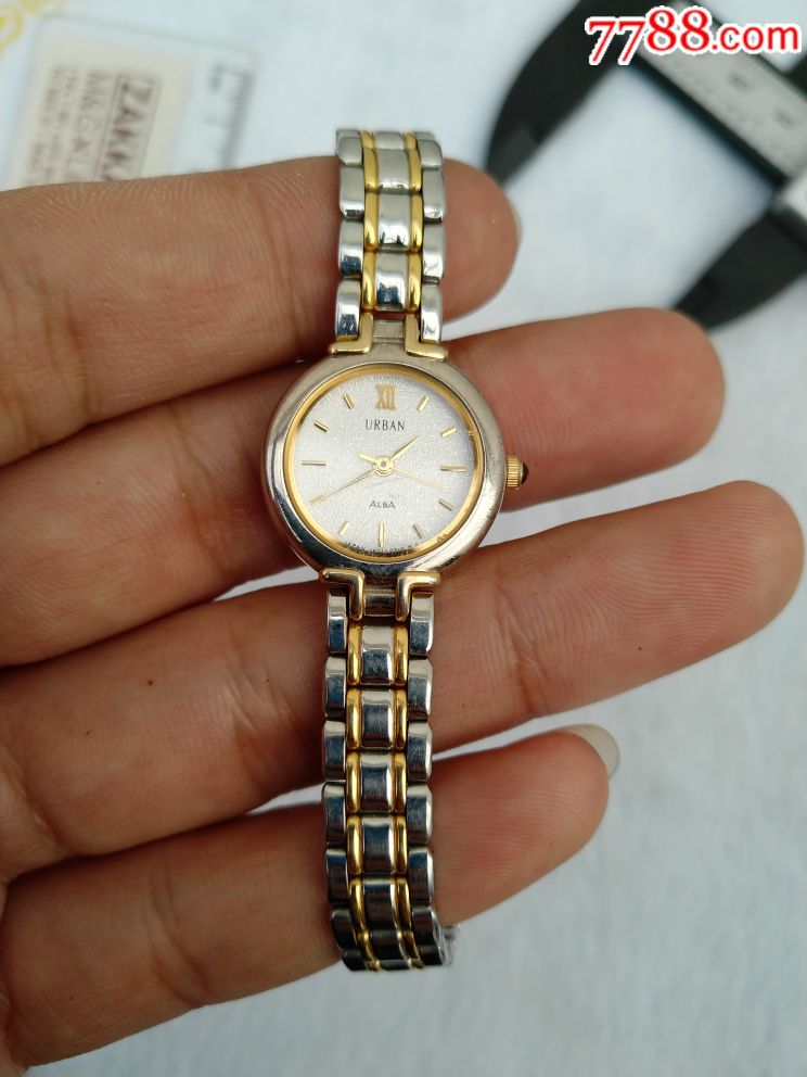 极品精工雅柏女表