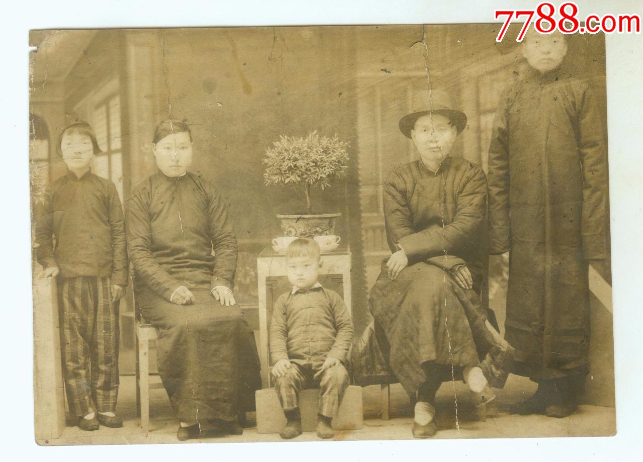 民国美女家庭照