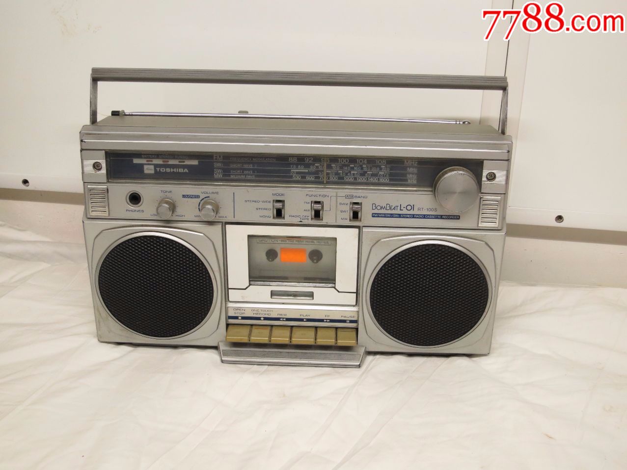 日本东芝收录机