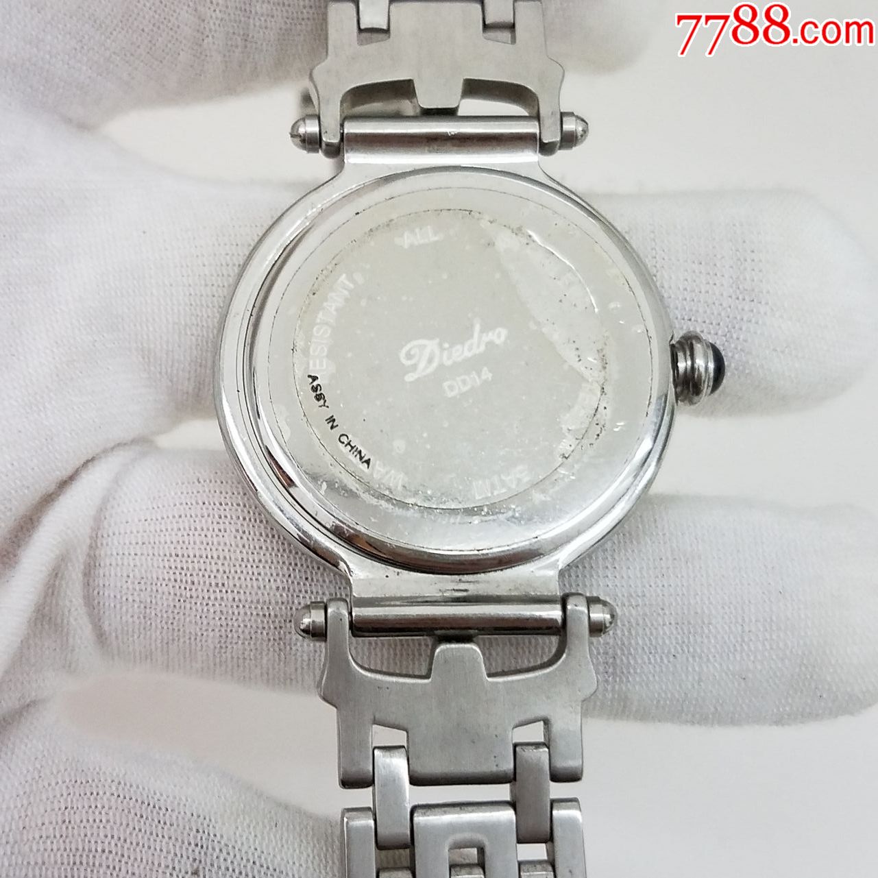 diedro电子手表【放射太阳纹表盘】【走时正常】【日历好使】