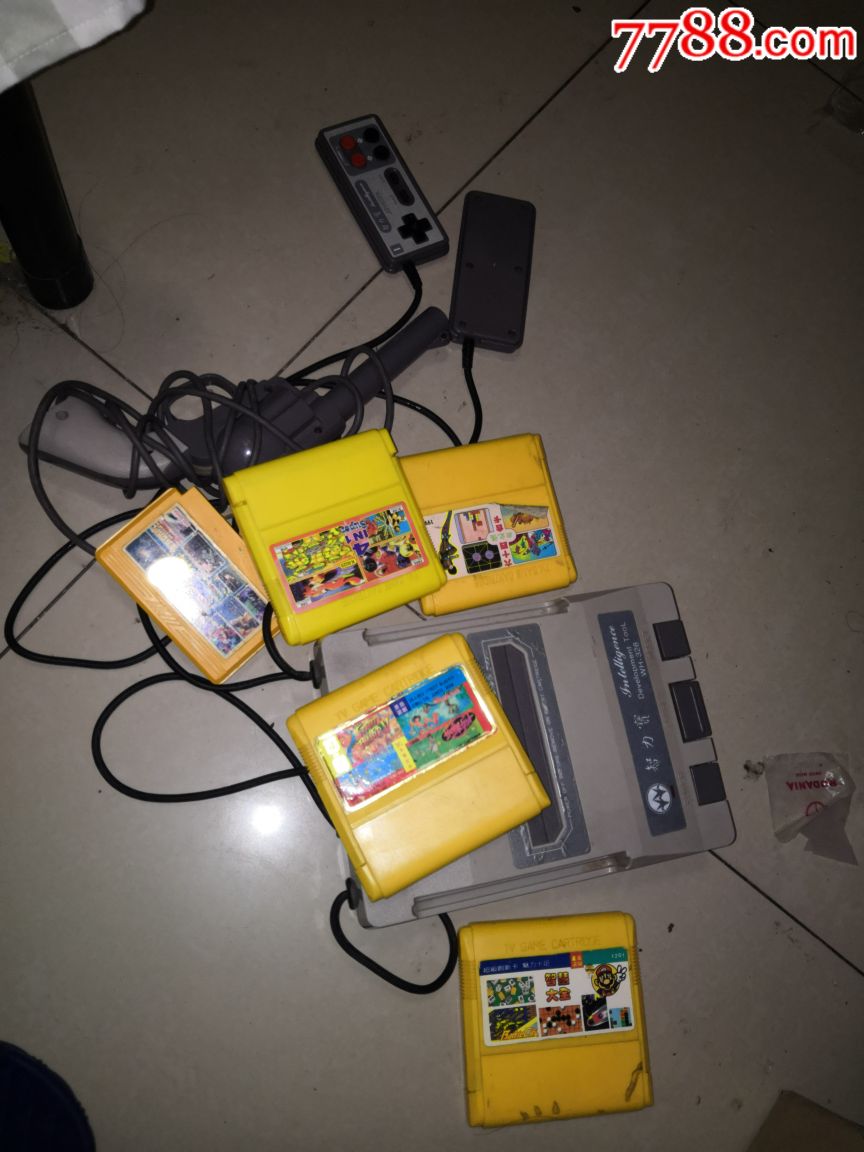 智力宝游戏机 5个卡