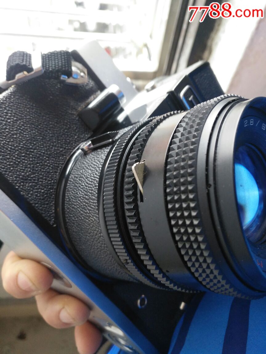 德国品牌超大相机,带胶卷一盒,真皮原包装相机