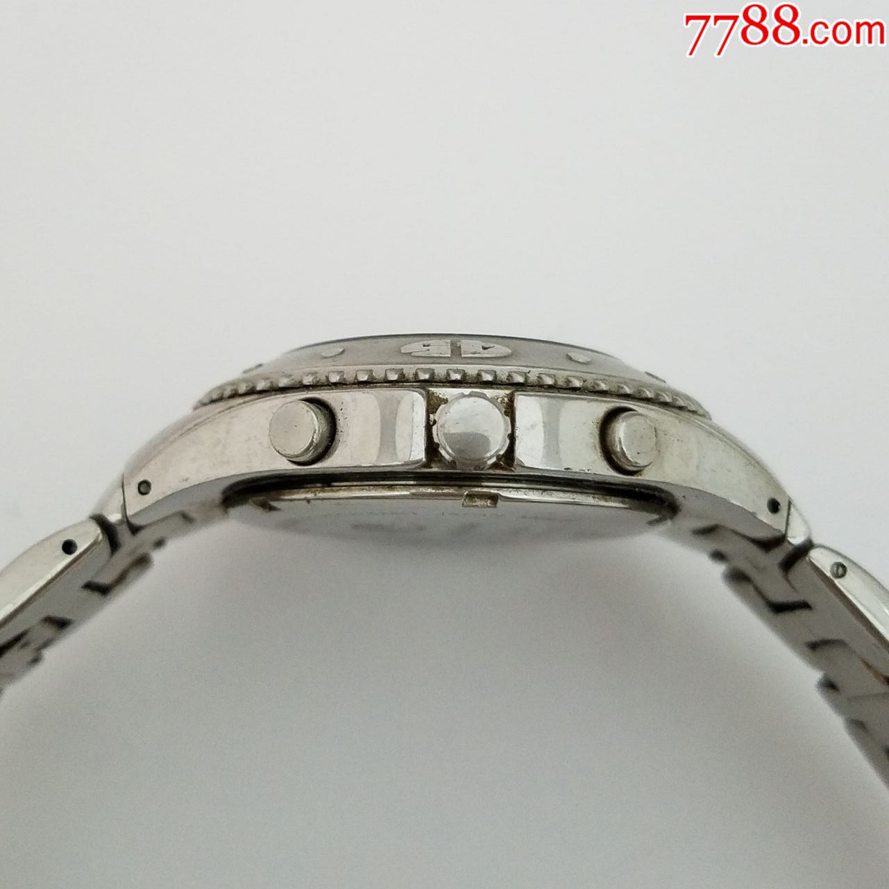 byellesse石英男表【活动旋转外圈,闪亮刻度,指针】【唱片拉丝纹小