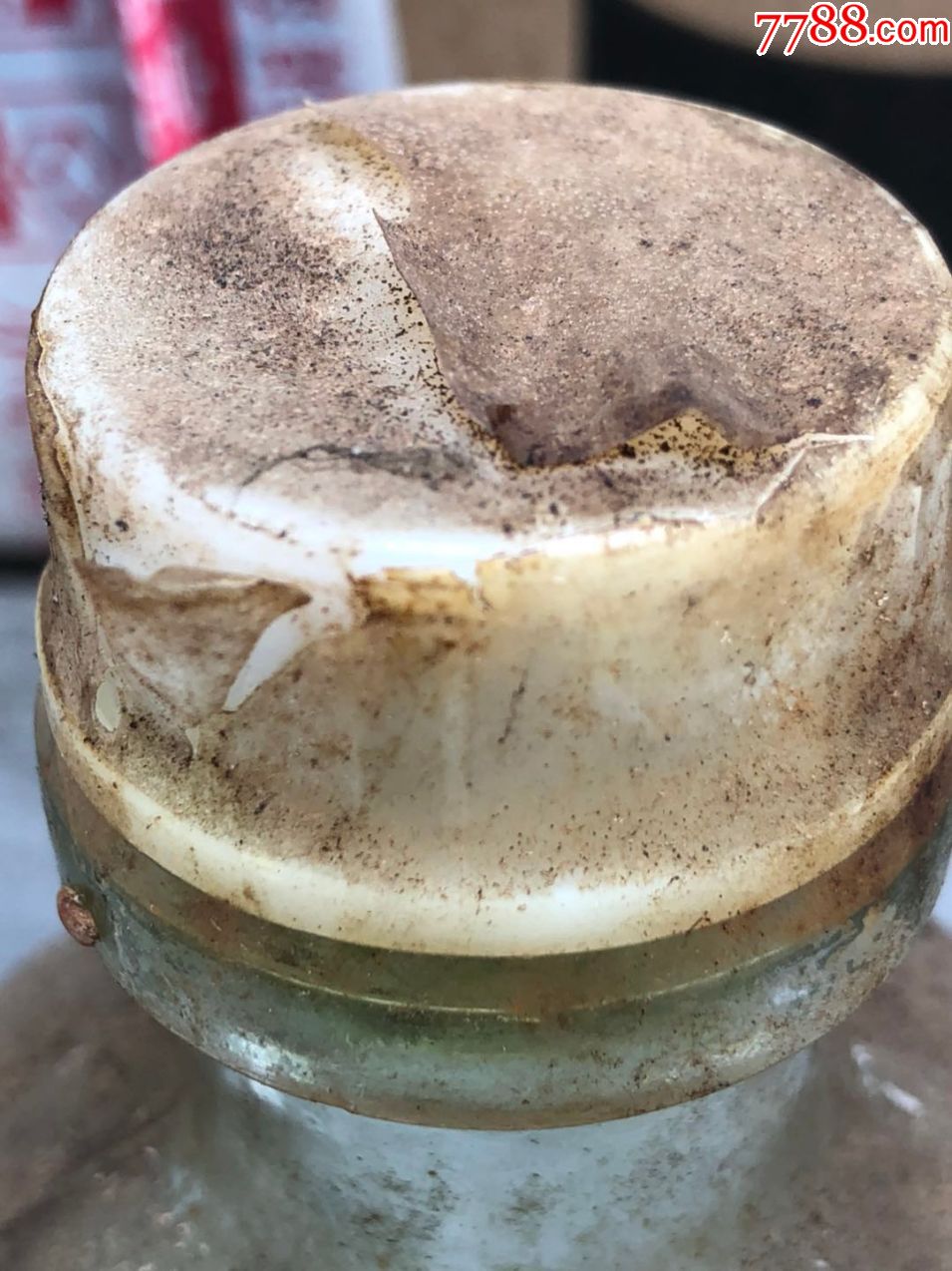 1982年萝卜瓶五粮液