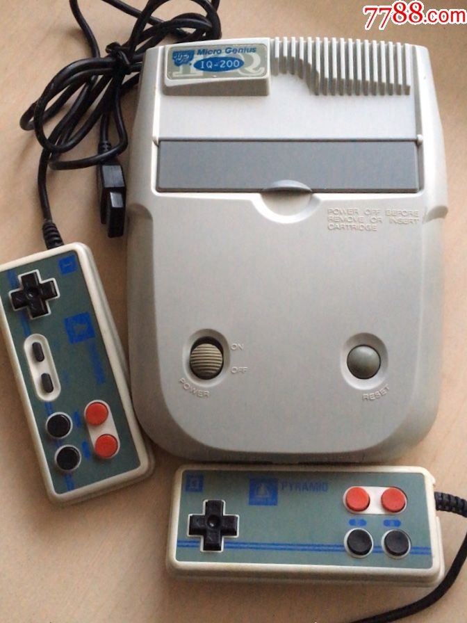 小天才iq200台湾产fc老游戏机红白机源生n制式