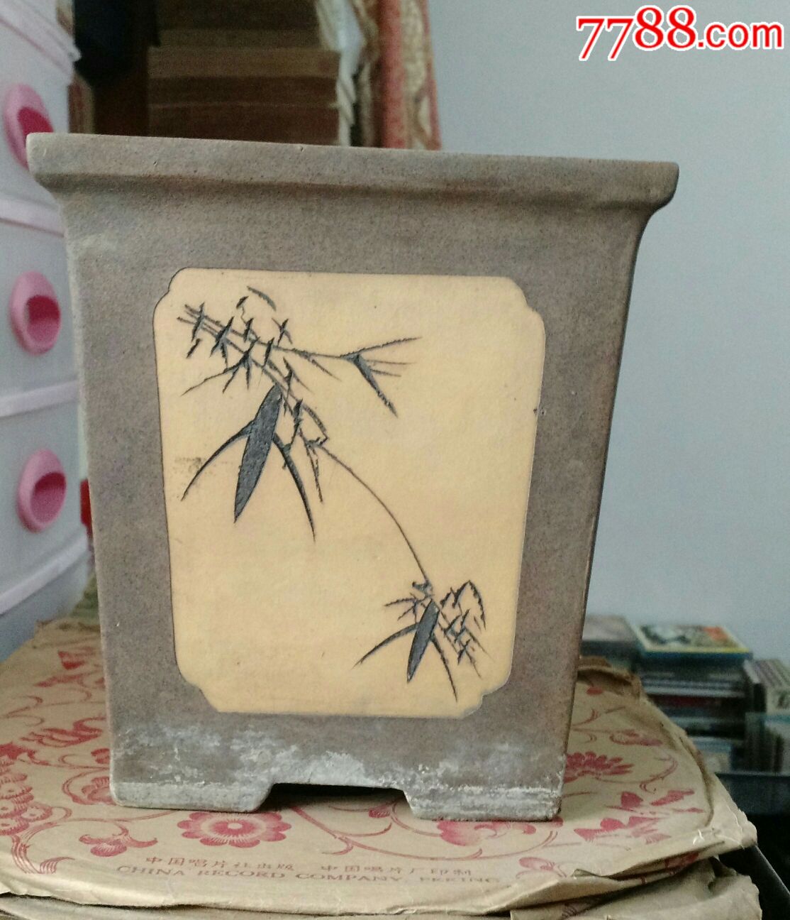 老紫砂方形花盆(小石刻)