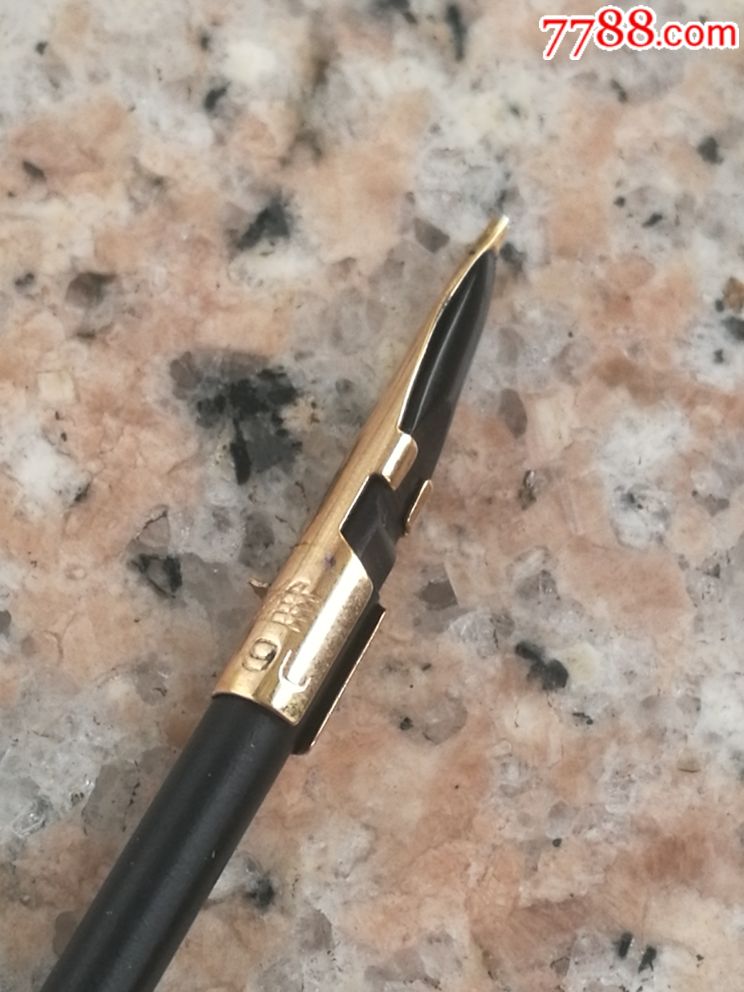 好品相,英雄100金笔,98年,笔尖gl