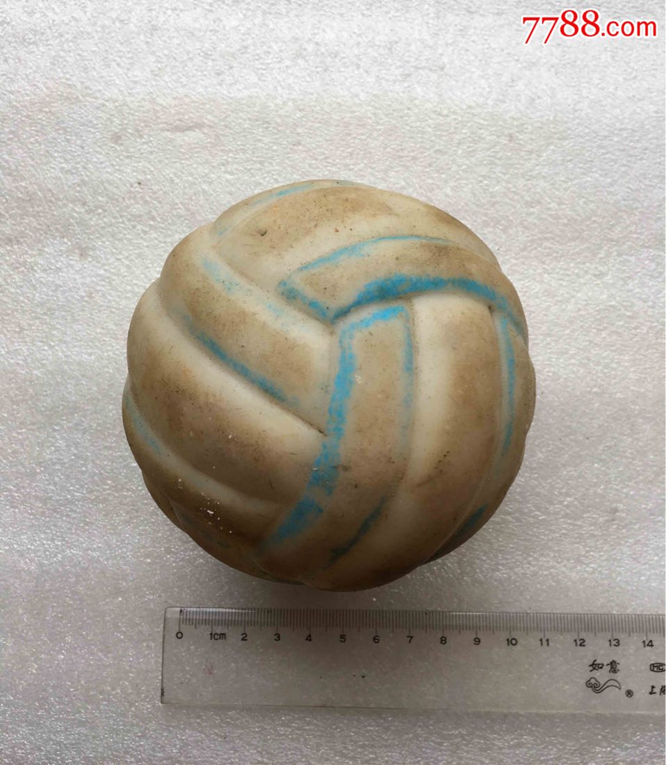 怀旧吸气会叫的老皮球