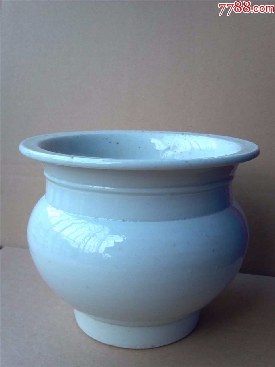 清代青白釉大渣斗