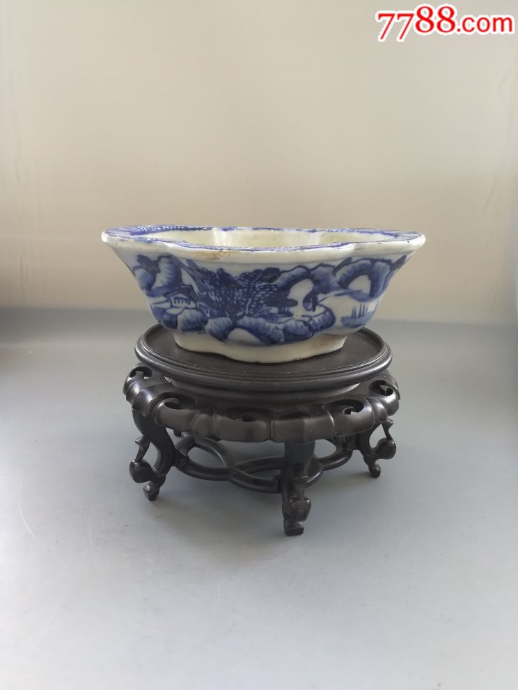 民国洋蓝山水人物葵口水仙盆