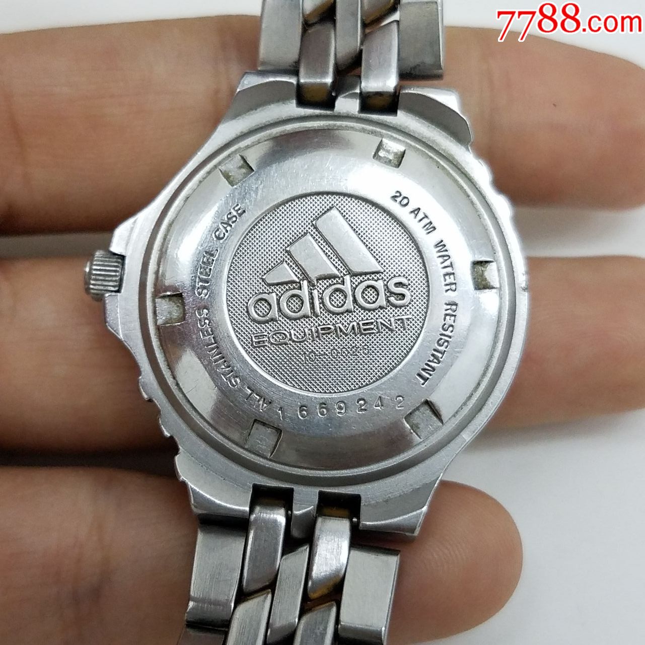 adidas石英女表【搭载瑞士进口机芯】【间金表款】【走时正常】,手表