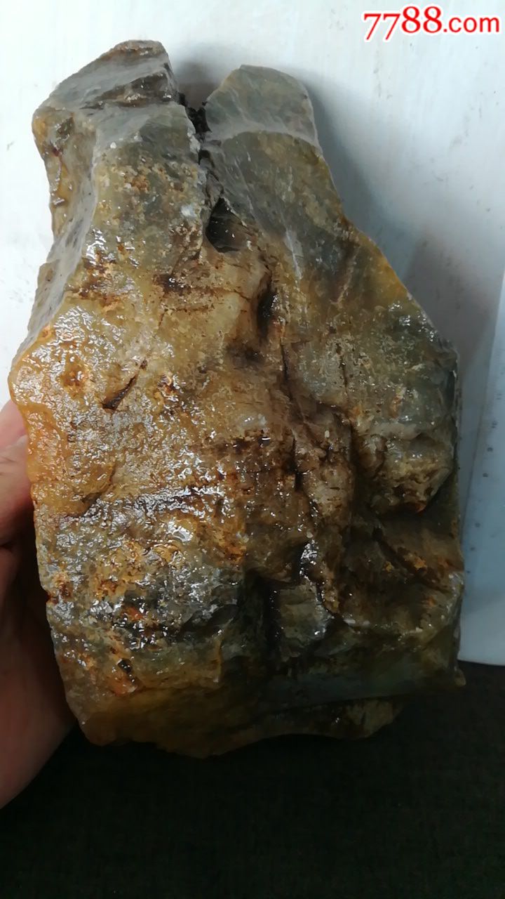 寿山坑头冻大原石(大块头,重达4斤多,十几年旧料)