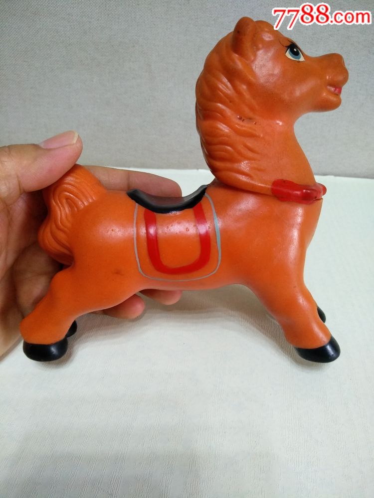 怀旧老物件收藏胶皮玩具动物造型小马