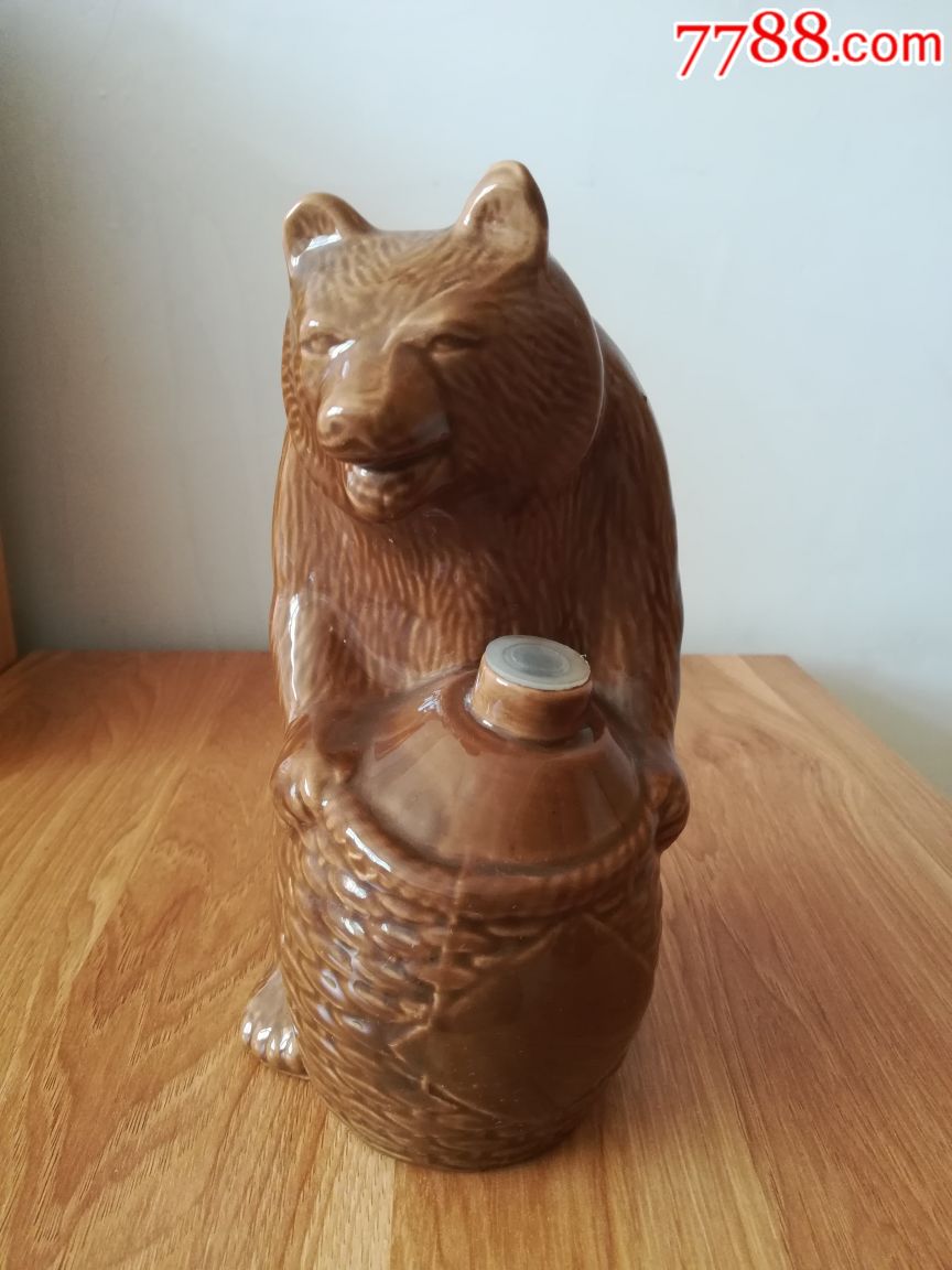 熊胆酒酒瓶