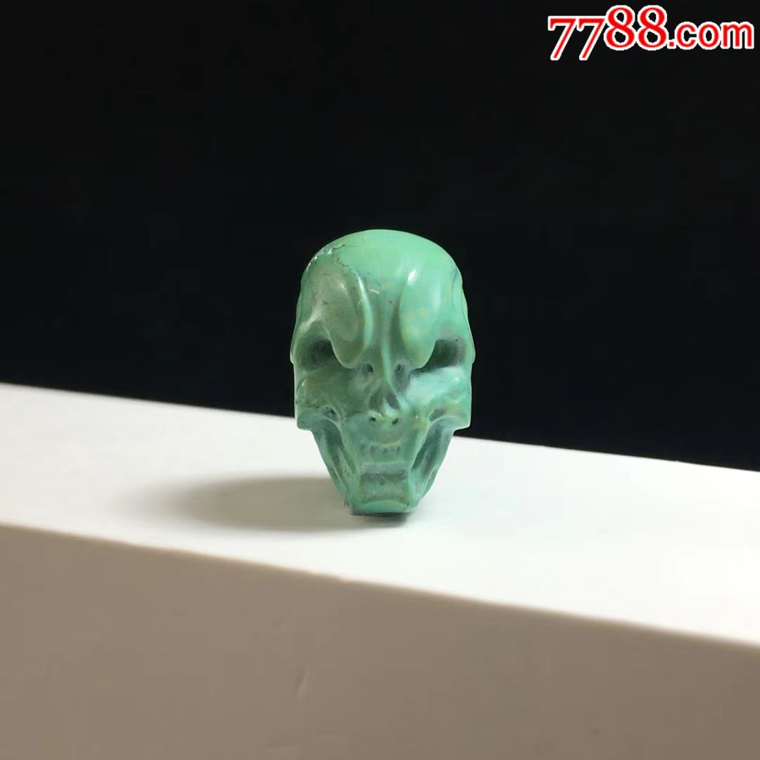绿松石骷髅头恶灵