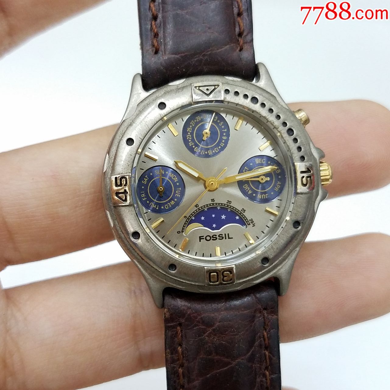【美国时尚品牌】fossil化石电子女表【经典三眼表盘】【走时正常】