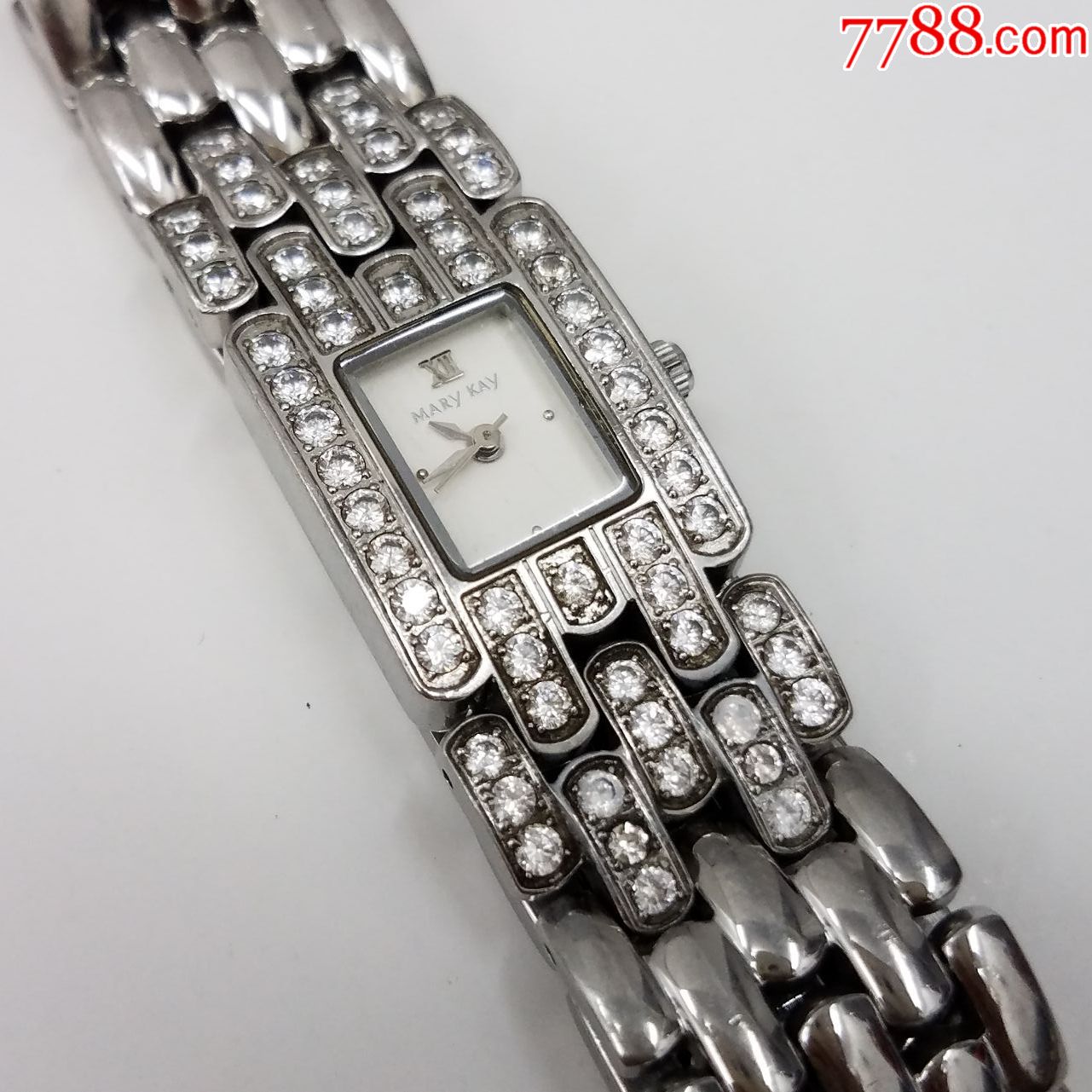 kay电子女表【漂亮闪钻外圈】【独特方型表款】【走时正常】,手表