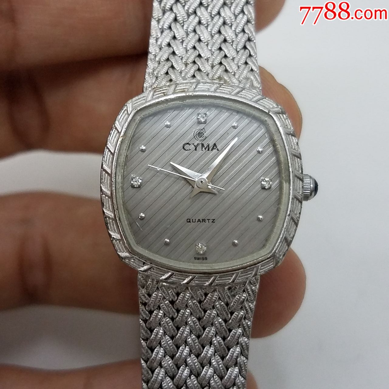 瑞士西马石英女表【闪钻刻度,独特斜纹表盘,方型表壳