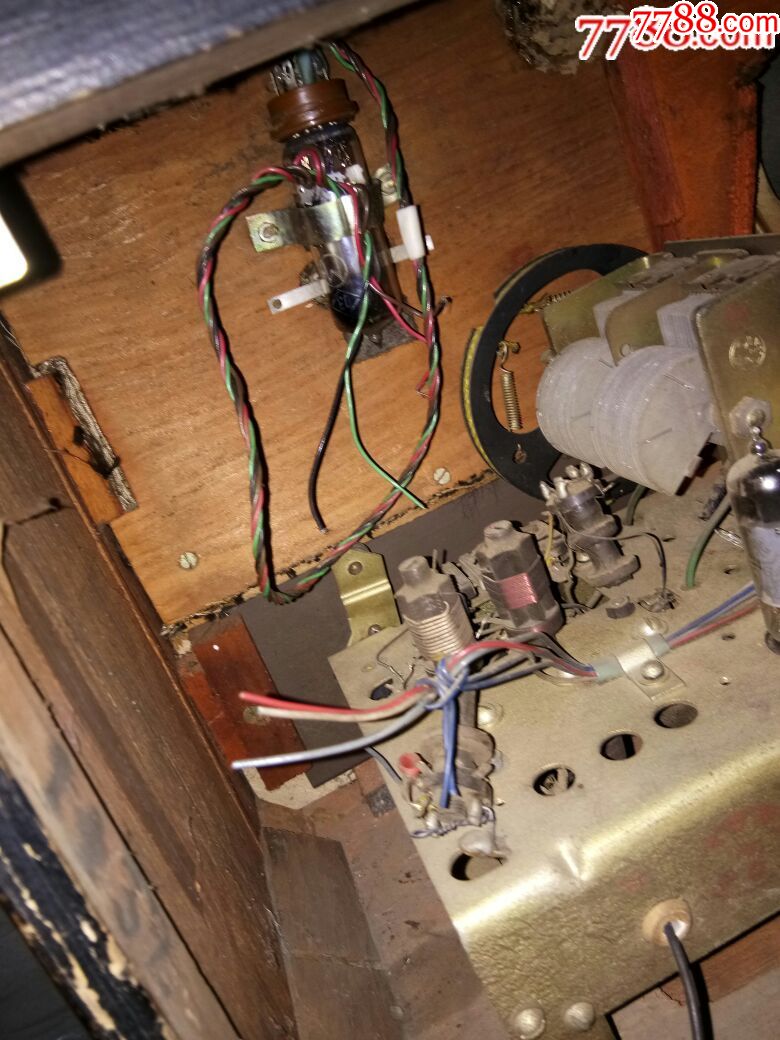 美多663-2-6型收音机