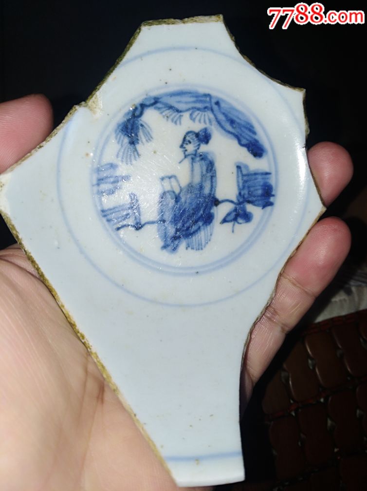 明朝人物青花瓷片