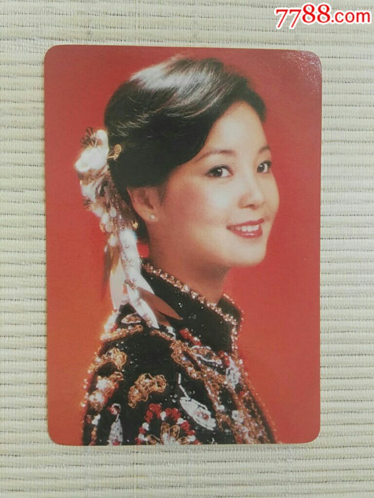 美女歌星邓丽君