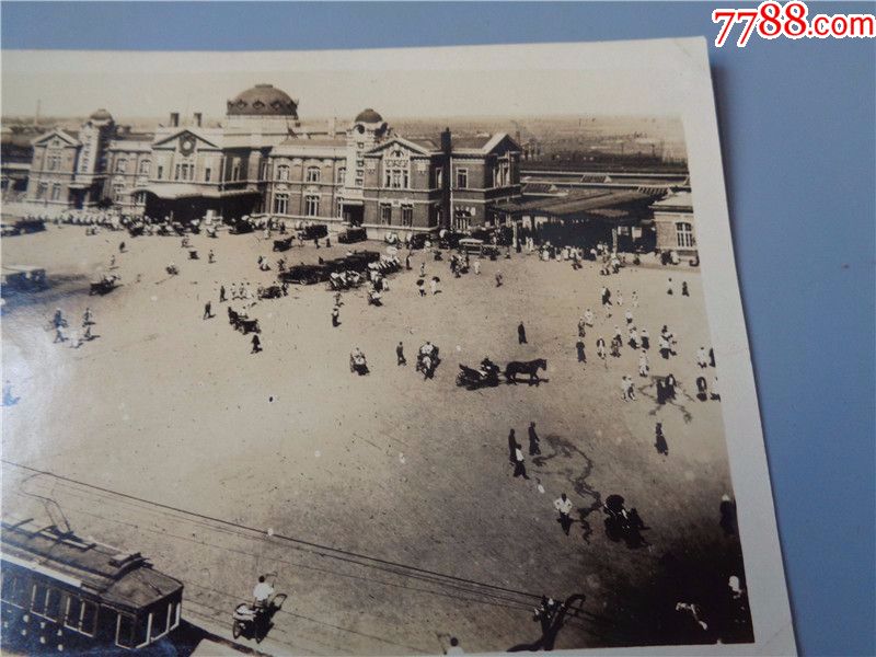 民国时期拍摄的奉天(沈阳)火车站站前风景图老照片