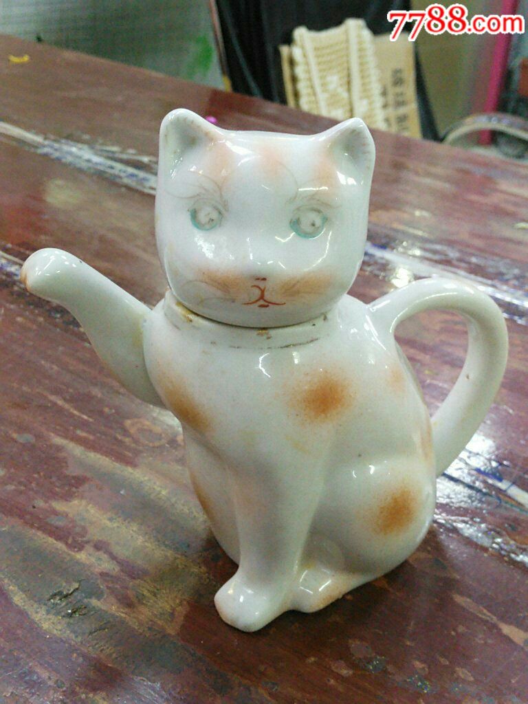 瓷猫茶壶