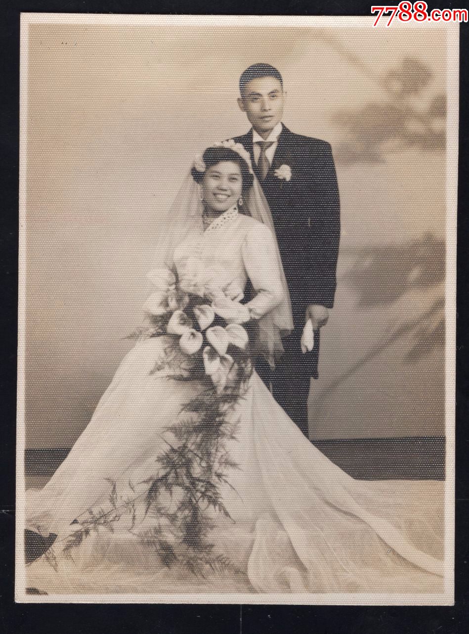 民国结婚老照片1张(尺寸约9.8*7.3厘米)
