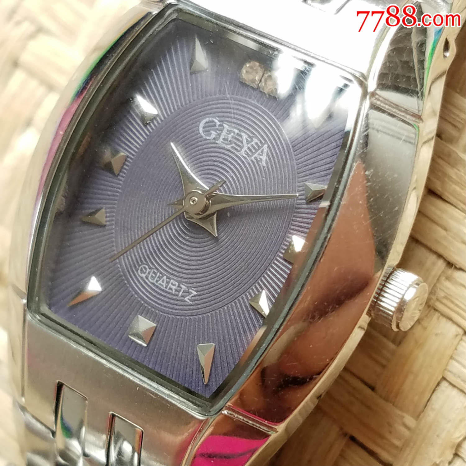 【酒桶拱形表壳设计!】汪涵代言品牌:geya格雅-石英女表