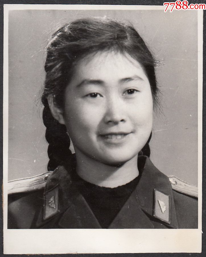 五十年代女军人