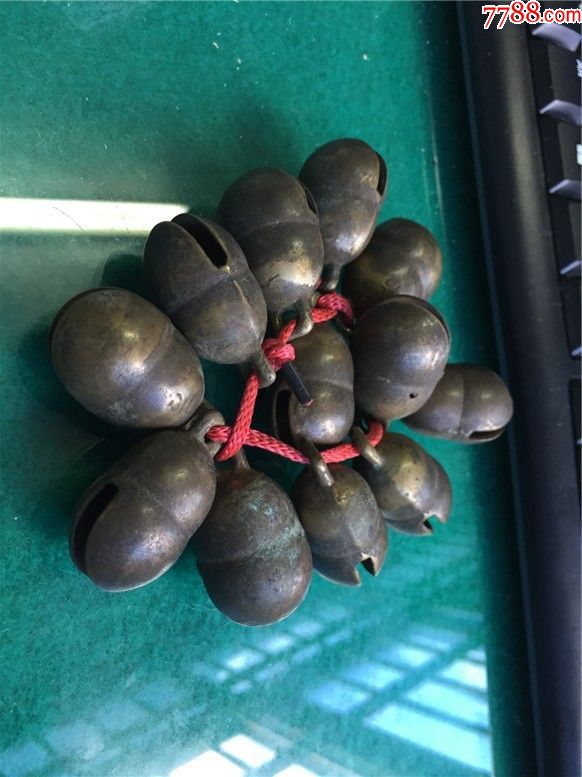 一串铜铃稀少_铜铃/铃铛_第1张