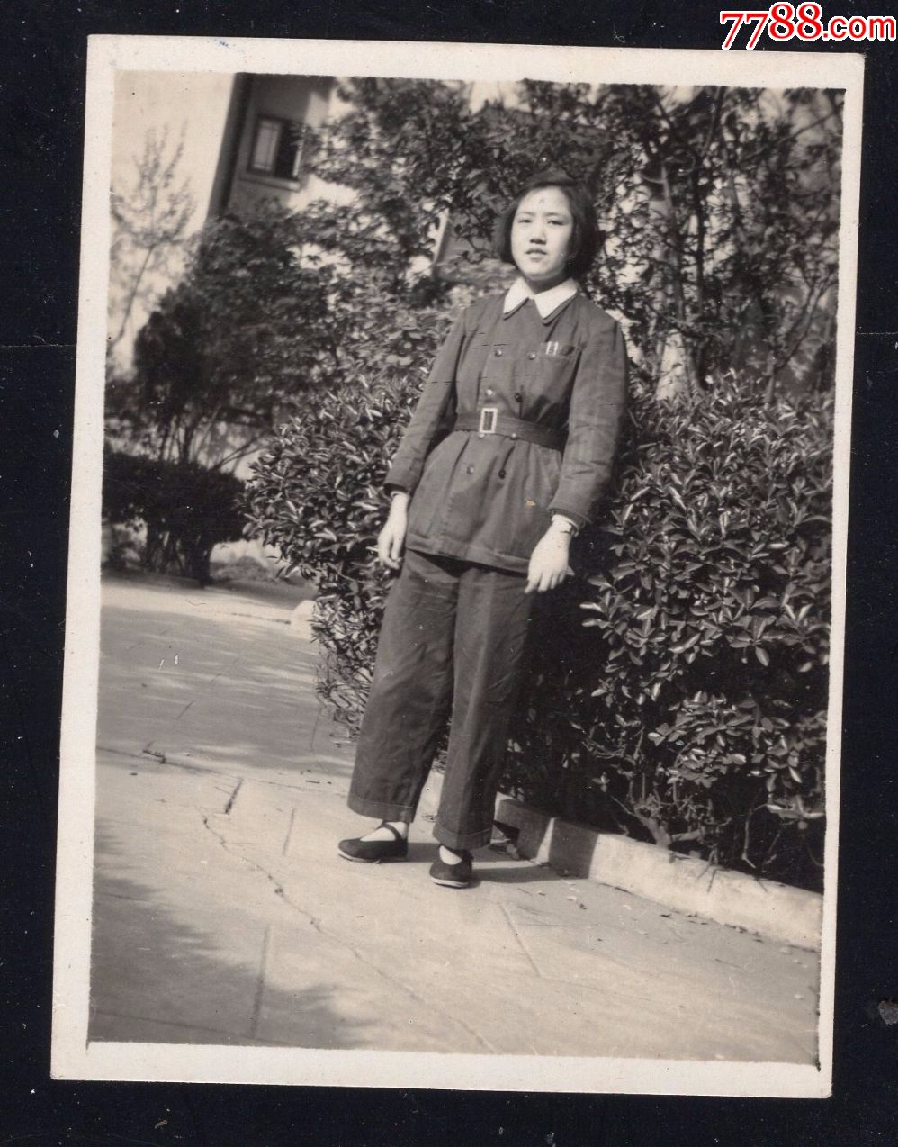 列宁装50年代美女干部老照片1张(尺寸约4.2*5.5厘米)